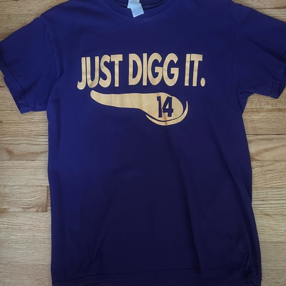 Gildan Other - Stefon Diggs “Just Digg it” #14 Minnesota Vikings Tshirt NFL Men’s Medium